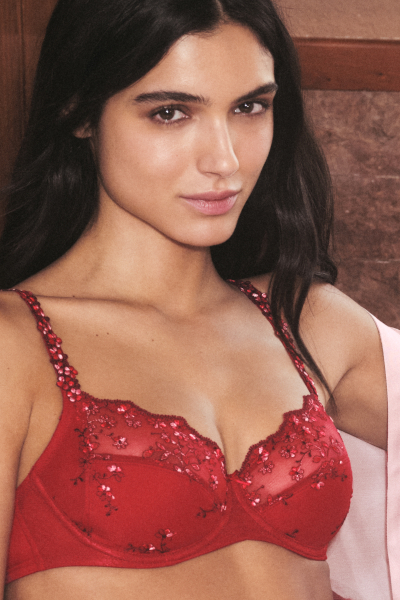 Mey 74445 Delightful BH Gala Red 1